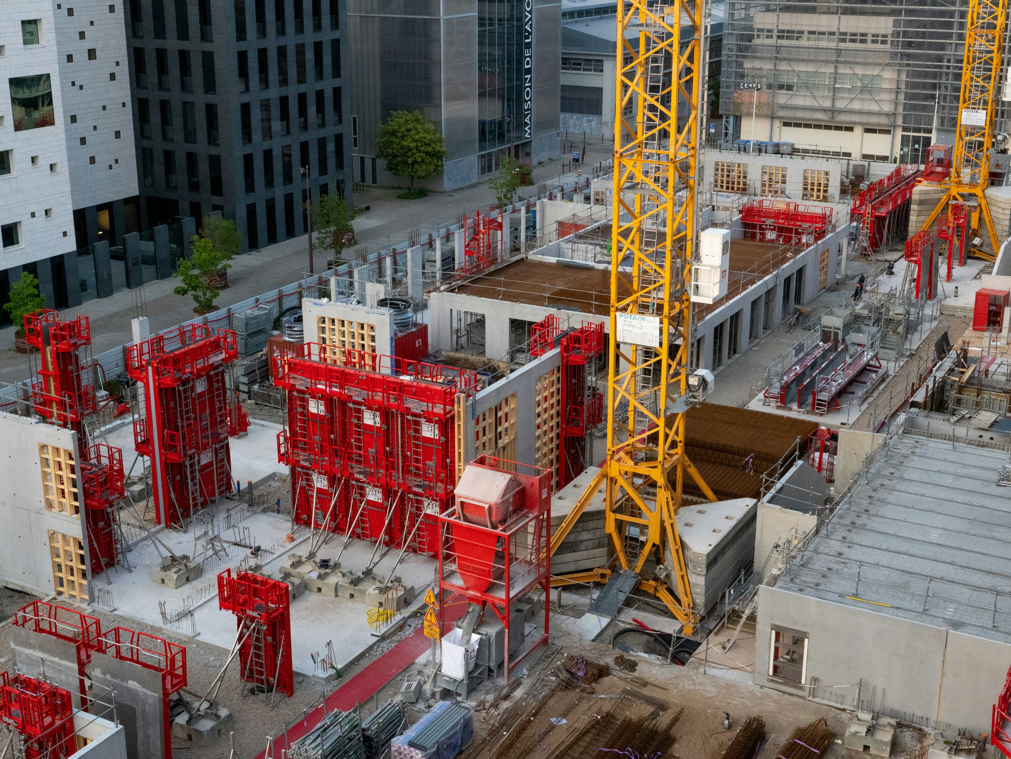 Artisans BTP à Nantes : le guide complet de la digitalisation en 2026